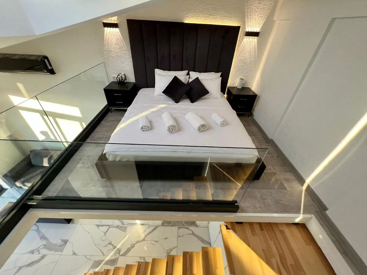 Costa Linn Premium Çeşme 0*,