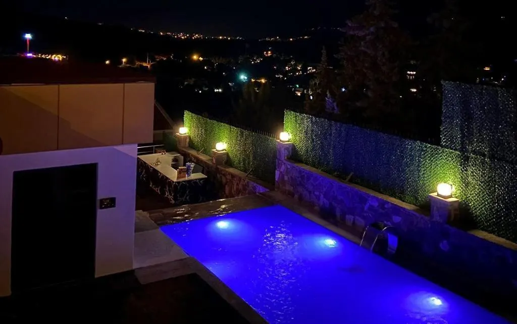 Costa Linn Premium Çeşme トルコ