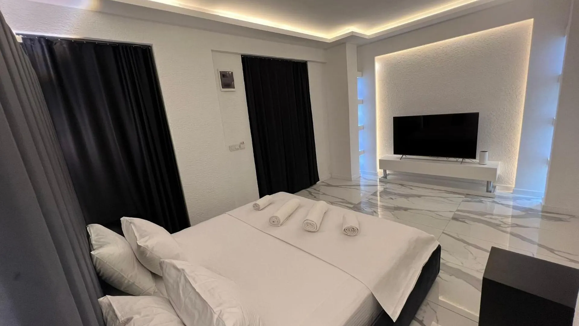 Costa Linn Premium Çeşme